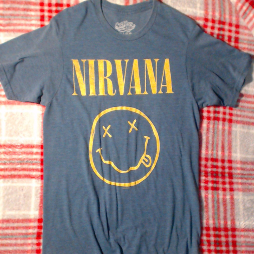 Men's Nirvana T-SH - Picture 2 of 2